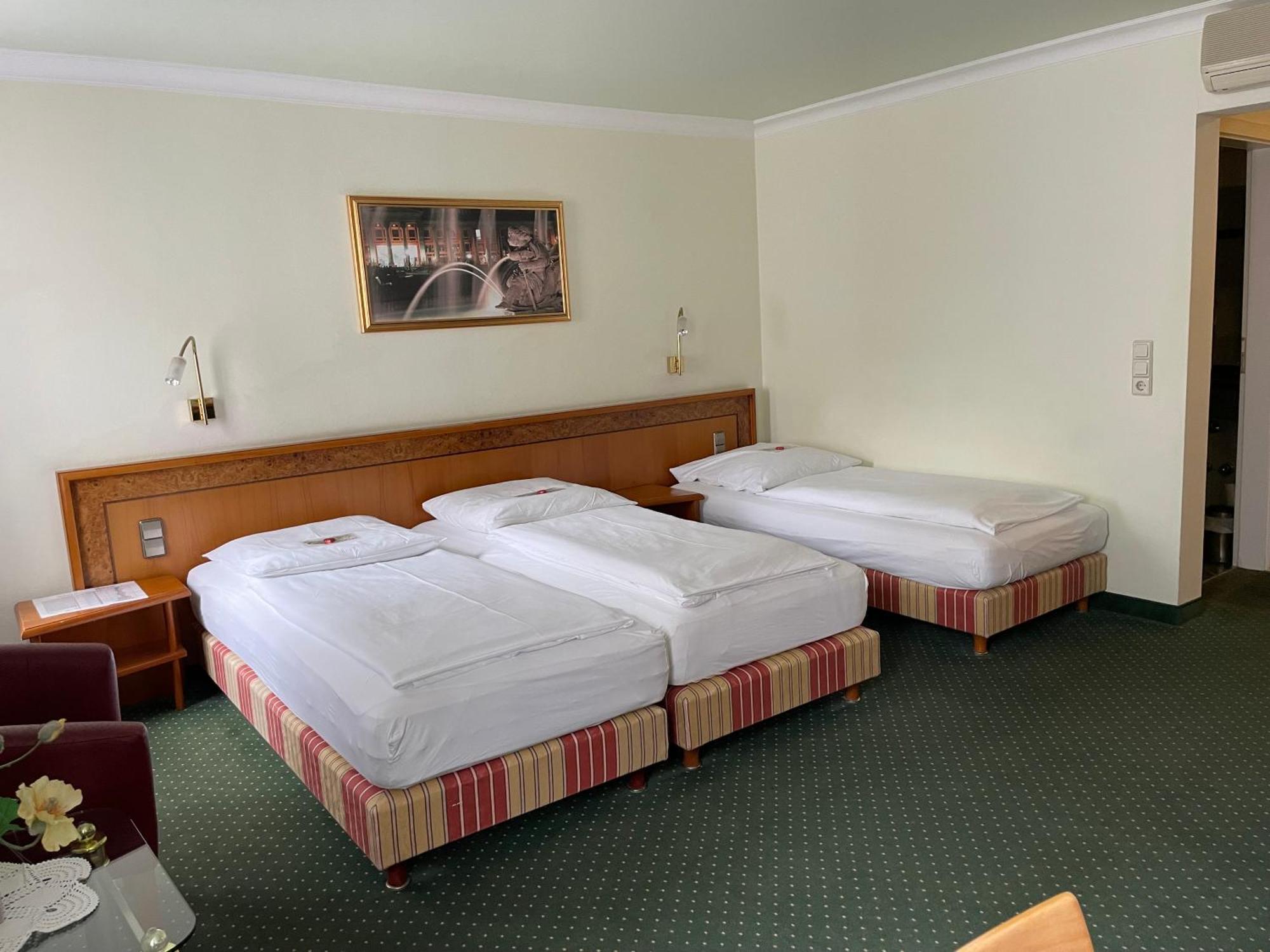 Hotel Ochsen שטוטגרט מראה חיצוני תמונה